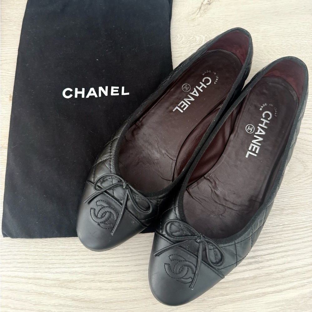 Chanel Calfskin Ballet Flats size 39 - Picture 2 of 9